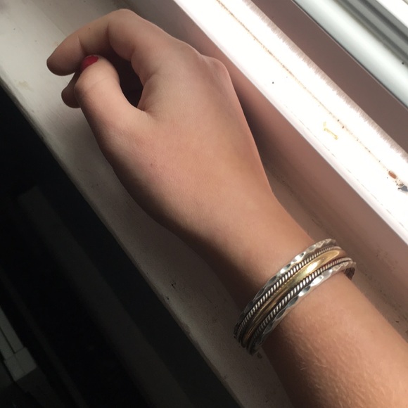 Silver and gold bracelet - Picture 1 of 3